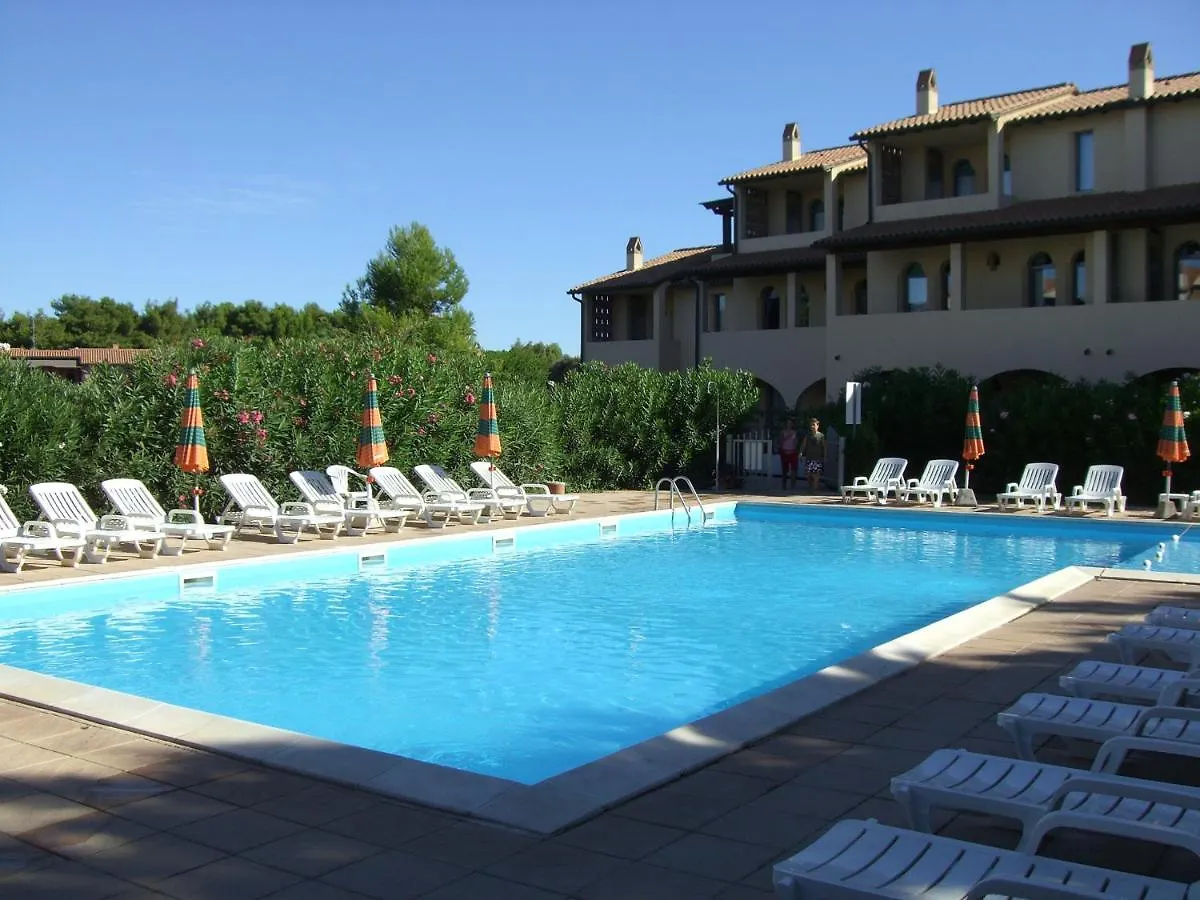 Residenza Dei Cavalleggeri San Vincenzo 3*,  Italien