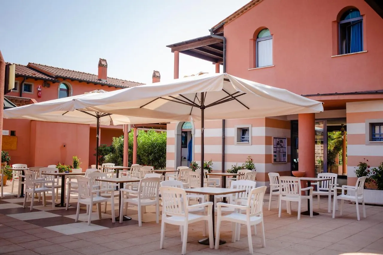 Residenza Dei Cavalleggeri San Vincenzo Apartmanhotel