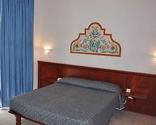 Residenza Dei Cavalleggeri San Vincenzo Apartmanhotel